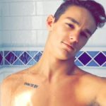 ilovemybitchboy: He’s hot, and so much cum!