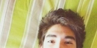 Raúl, jeune mexicain de 18 ans avec une bite énorme