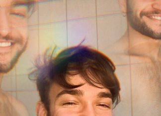 On craque pour Leo ! — Jeune Italien de 21 ans nu