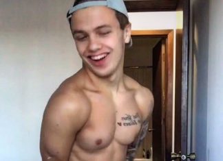 Terrance, trop hot pour Tik Tok (nudes, branles…)