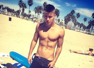 200 jeunes mecs super mignons !