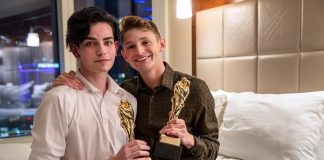 Les meilleurs baiseurs au Porn Award 2021 : Garrett Kinsley et Eli Bennet