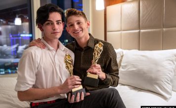 Les meilleurs baiseurs au Porn Award 2021 : Garrett Kinsley et Eli Bennet
