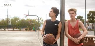 Met moi la main au panier !