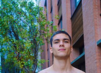 Angel, le jeune athlète au charme hispanique