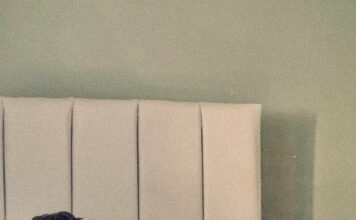 Jeune couple de 18 ans très coquin et très exhib !