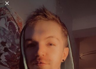 Le Tiktoker Esperacchi nu