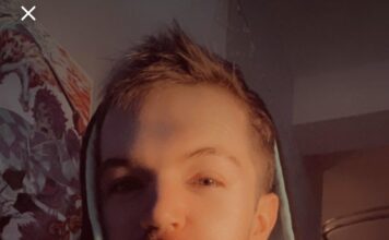 Le Tiktoker Esperacchi nu