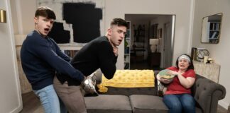 BFF Butt-Fucking Friends : Jake Preston baise Trevor Brooks