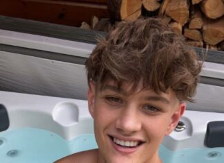 Nick Bryce TikToker Allemand nu !