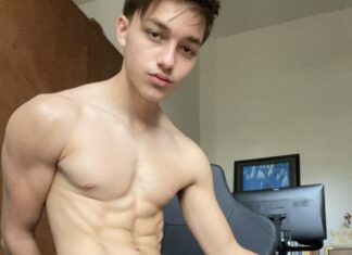 Braden , un Tiktoker kinky et exhibitionniste