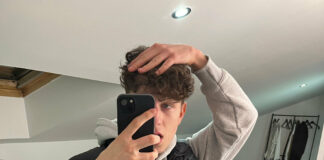 Enzo, 18 ans et son incroyable bite de 21 cm !